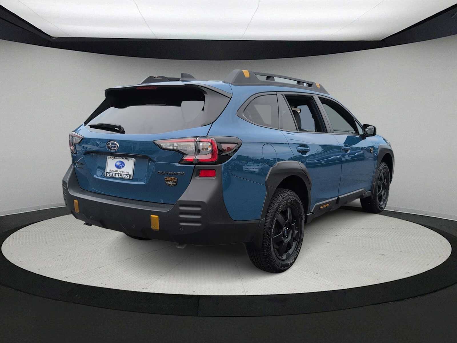 Used 2025 Subaru Outback Wilderness AWD/4WD image 8