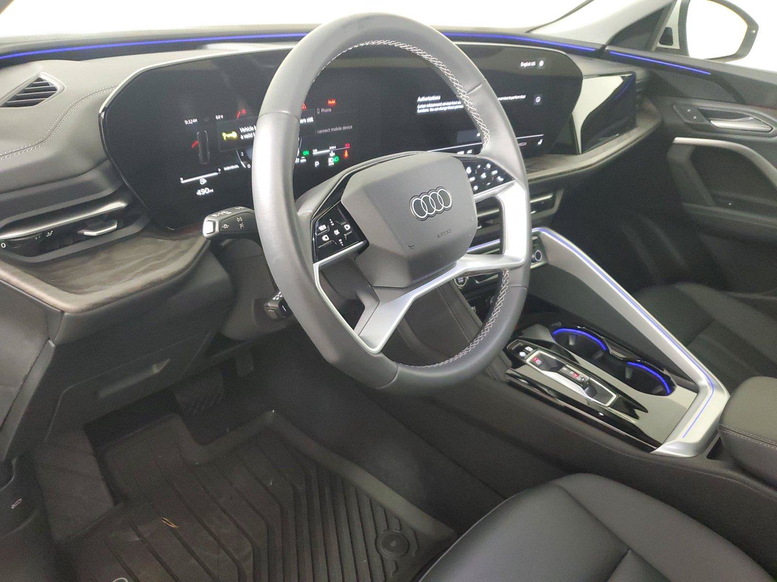 Certified 2025 Audi Q5 Premium w/ Convenience Package AWD/4WD image 24