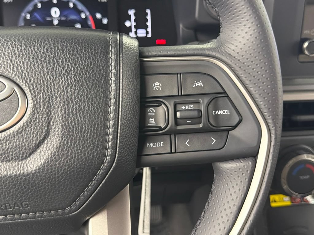 Certified 2026 Toyota 4Runner SR5 AWD/4WD image 29