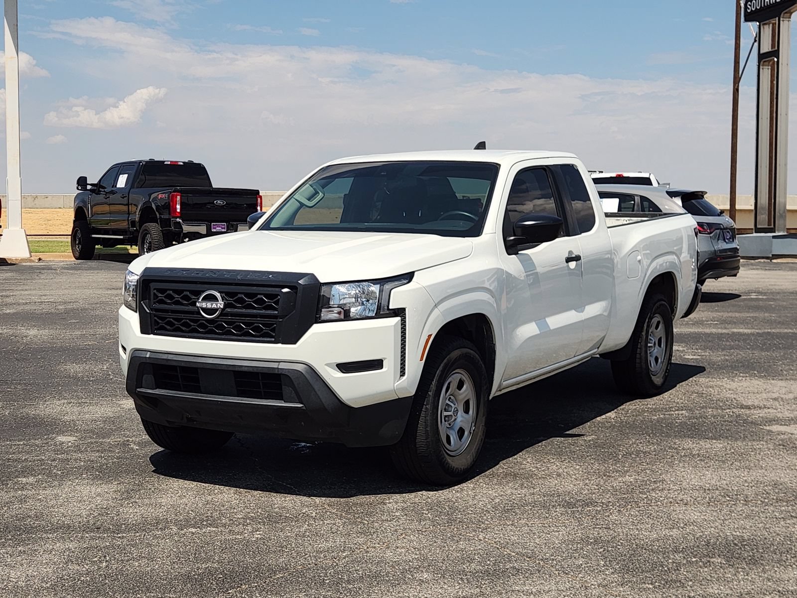 Used 2022 Nissan Frontier S RWD video 2