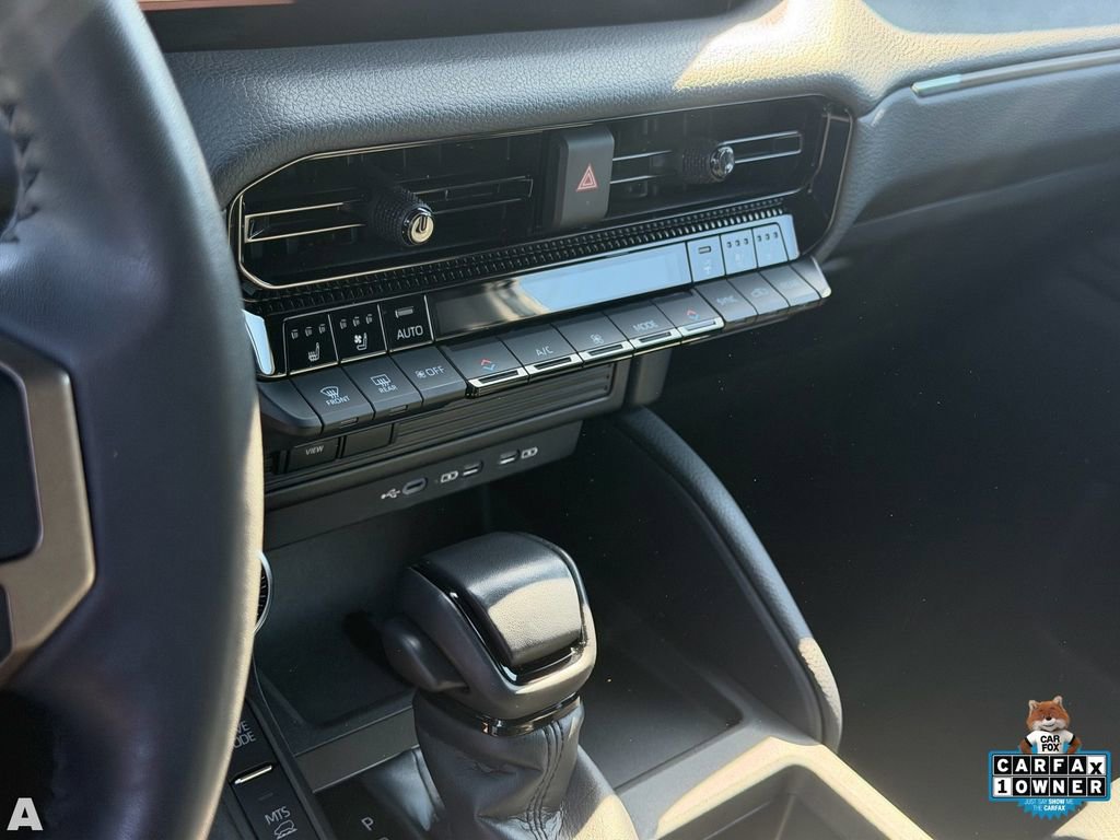 Used 2024 Toyota Land Cruiser image 12