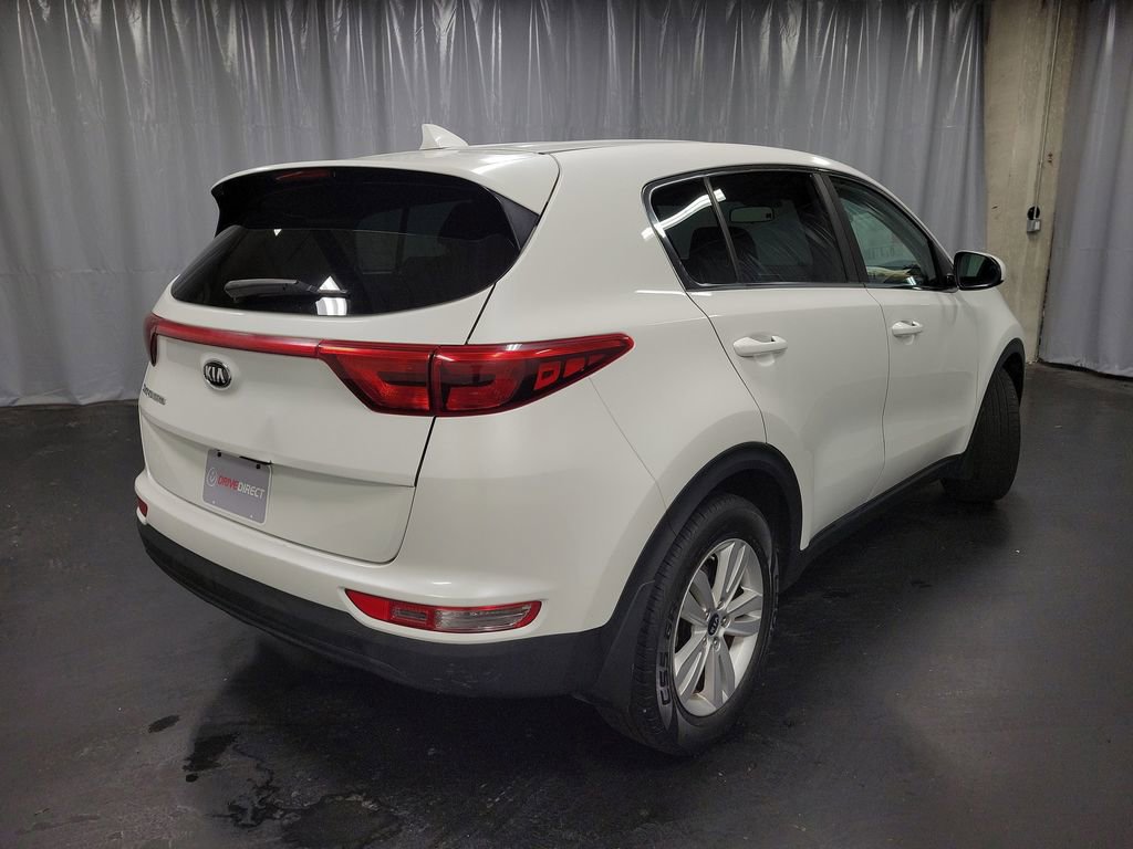 Used 2019 Kia Sportage LX image 9