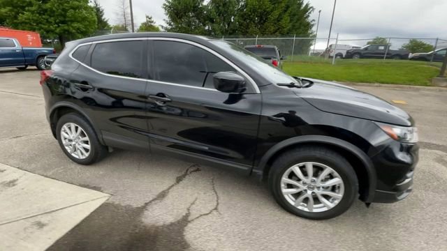 Used 2022 Nissan Rogue Sport S AWD/4WD image 3