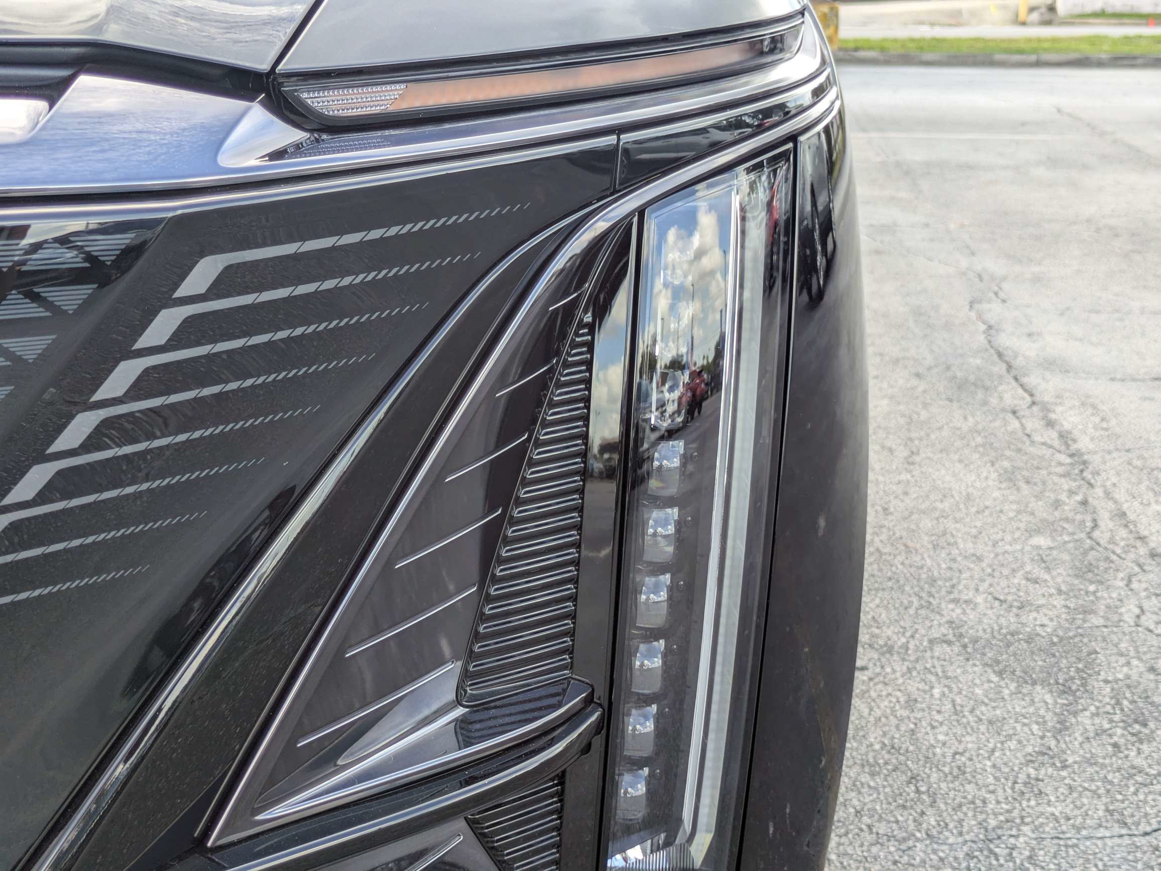 New 2026 Cadillac Lyriq Premium Sport RWD image 30