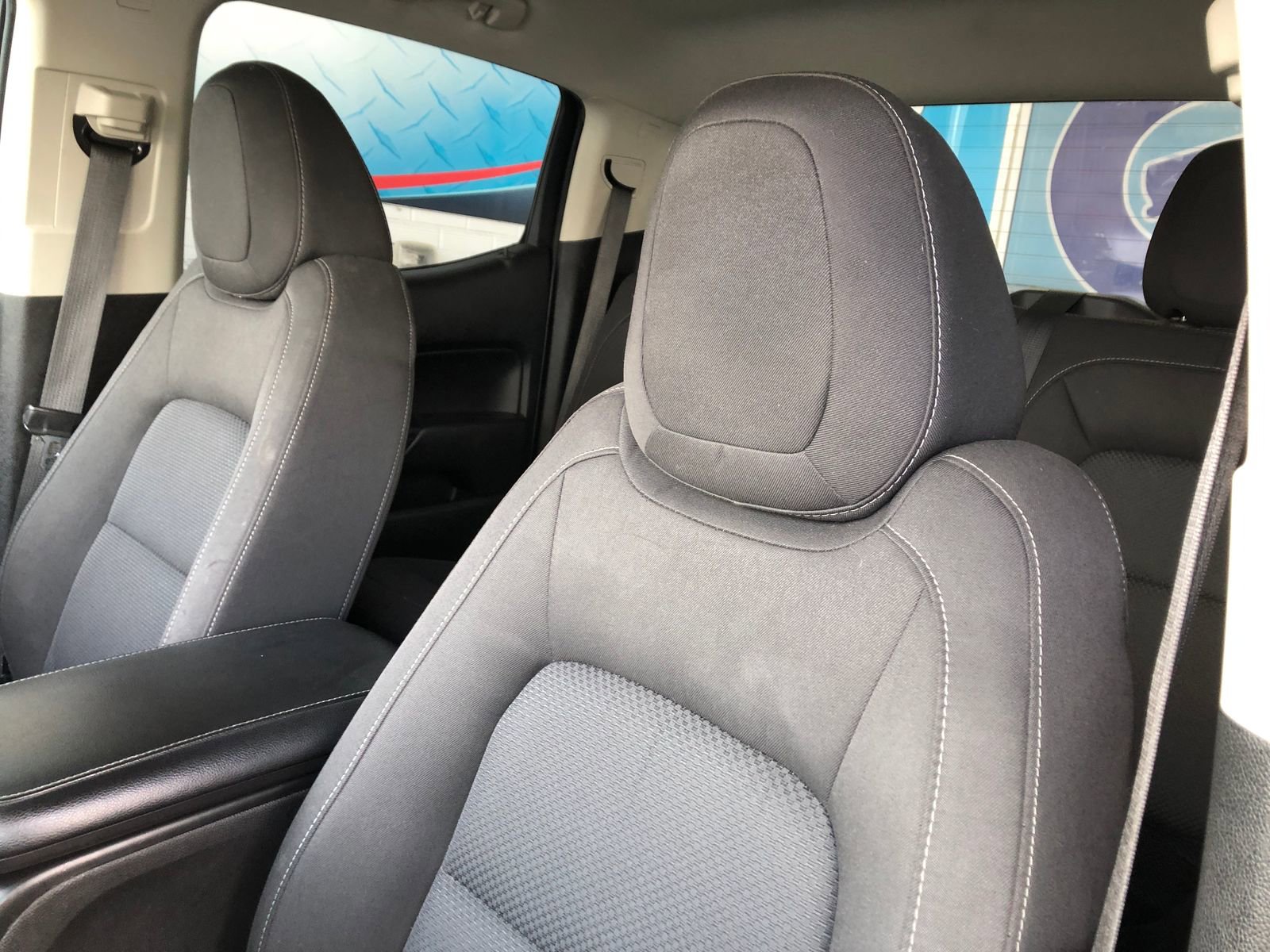 Used 2020 Chevrolet Colorado LT RWD image 18