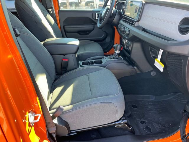 Used 2025 Jeep Wrangler Sport S image 11