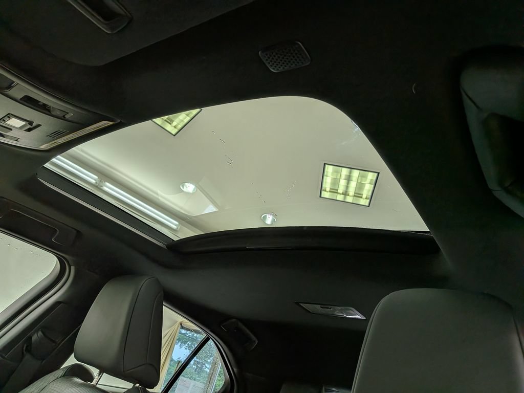 Certified 2022 Lexus UX 250h w/ Premium Package AWD/4WD image 17