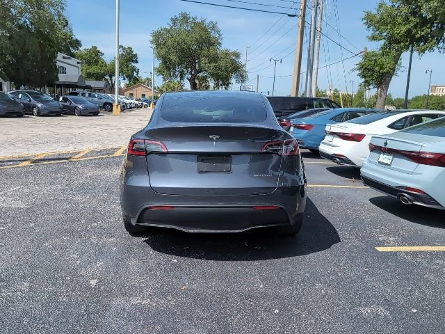 Used 2023 Tesla Model Y Long Range AWD/4WD image 6