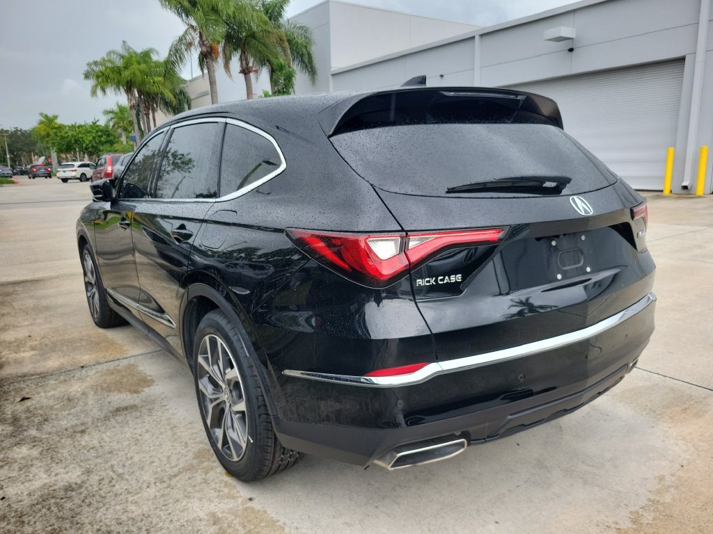 Used 2024 Acura MDX w/ Technology Package FWD image 6