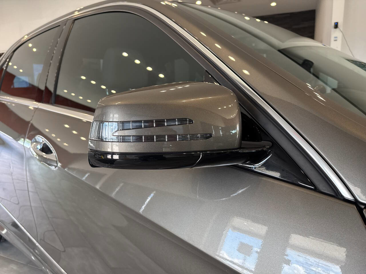 Used 2013 Mercedes-Benz E 350 4MATIC Sedan w/ Premium 1 Pkg image 43