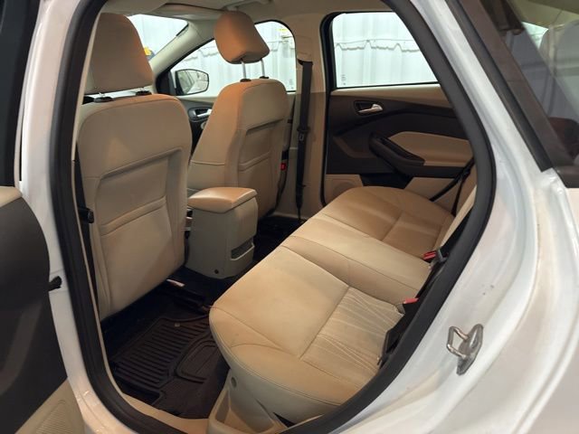 Used 2015 Ford Focus SE w/ Interior Protection Package FWD image 15