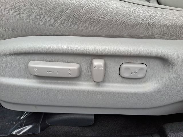 Used 2020 Honda Pilot Touring image 14