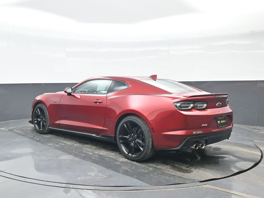 Used 2021 Chevrolet Camaro LT RWD image 4