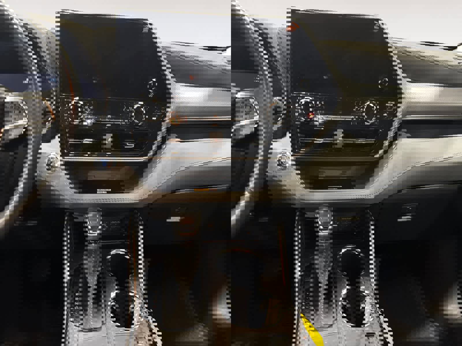 Used 2023 Toyota Highlander Platinum image 12