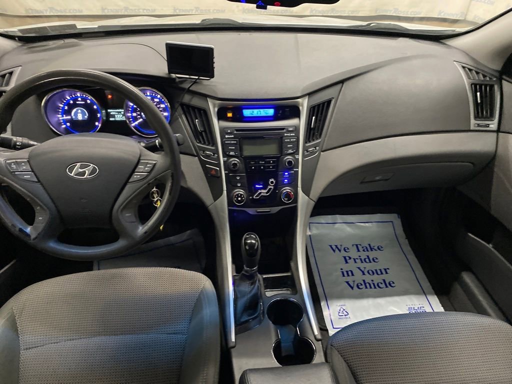 Used 2013 Hyundai Sonata GLS image 17