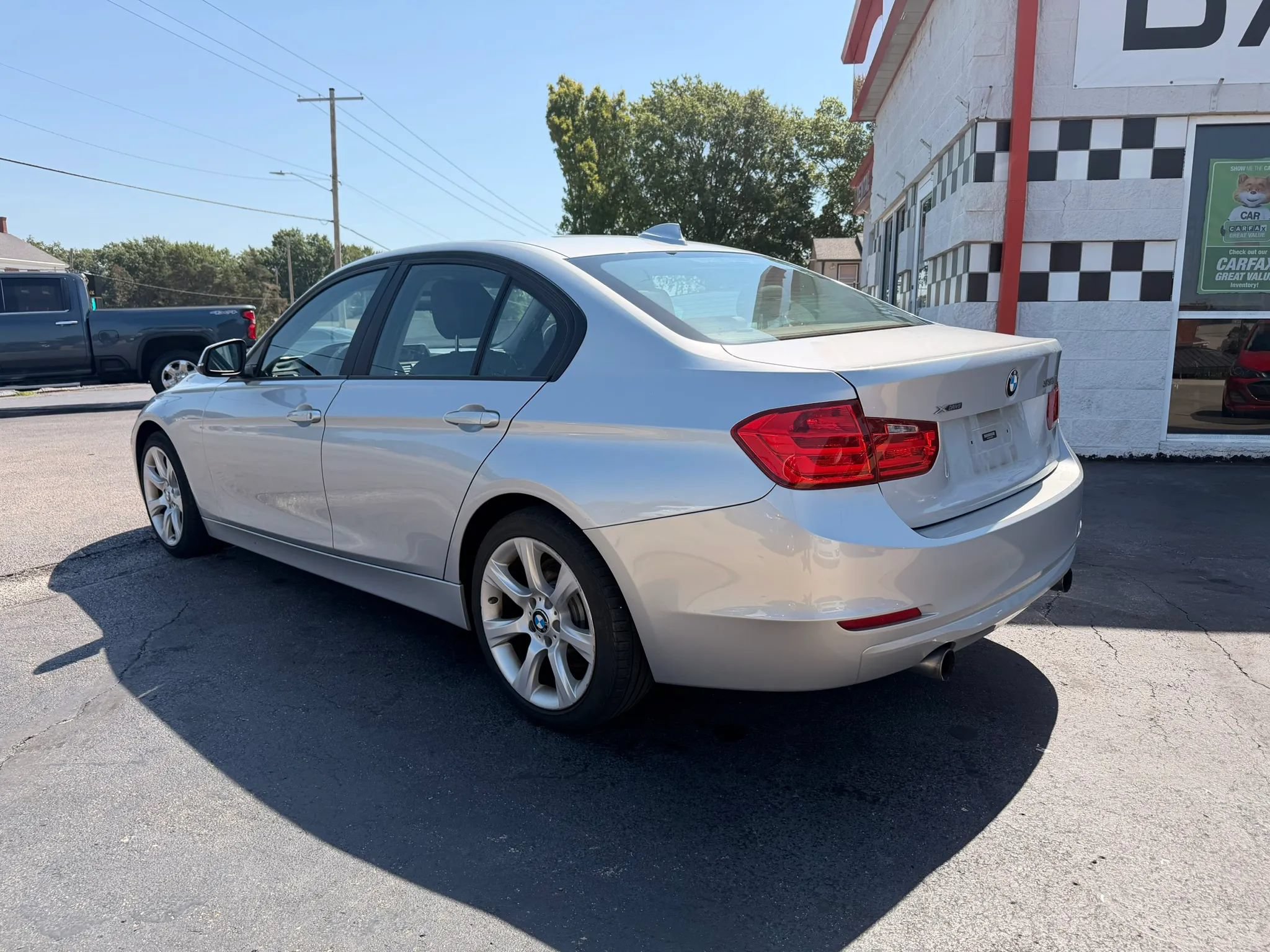 Used 2013 BMW 335i xDrive Sedan AWD/4WD image 3