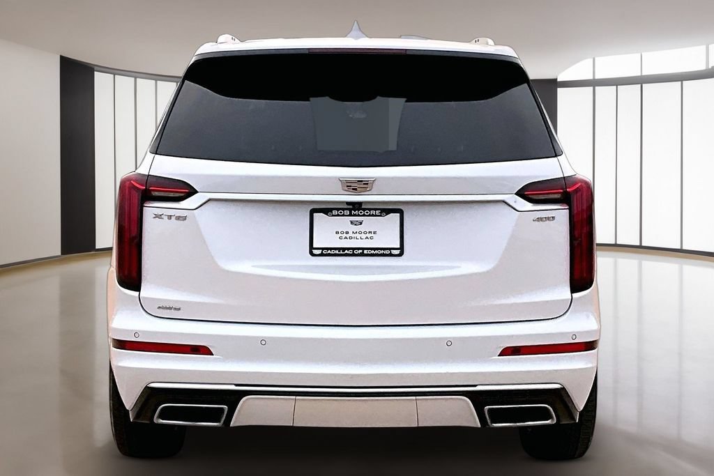 Used 2025 Cadillac XT6 Premium Luxury w/ Platinum Package AWD/4WD image 4