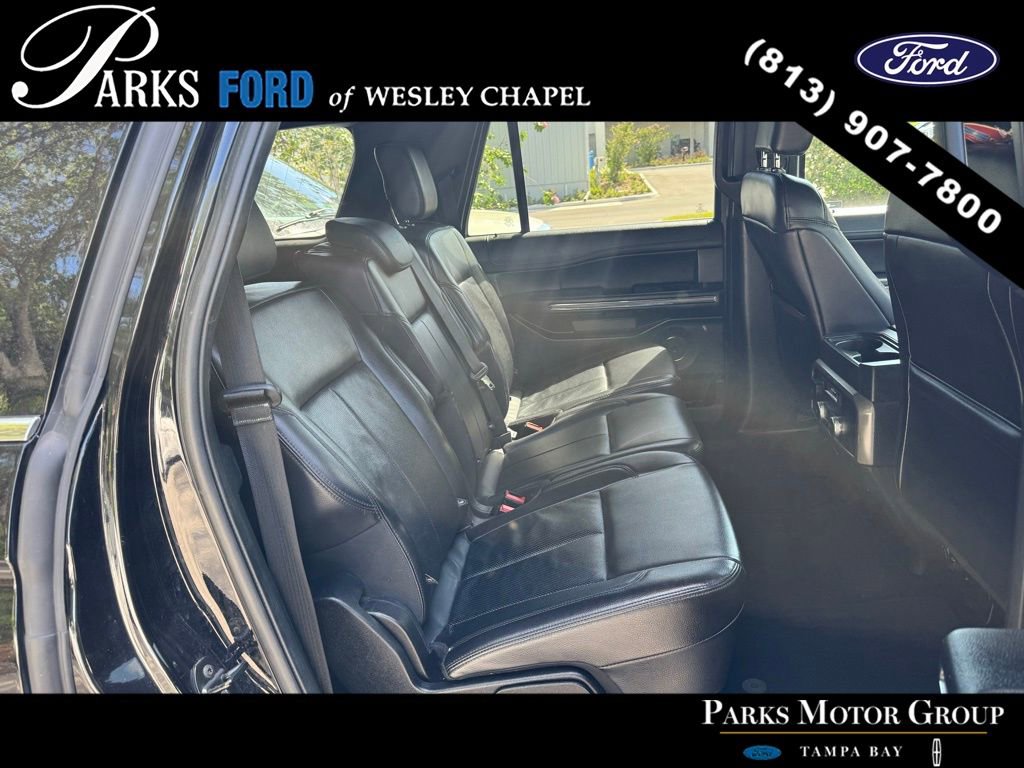 Used 2020 Ford Expedition Max XLT w/ Equipment Group 201A RWD image 10