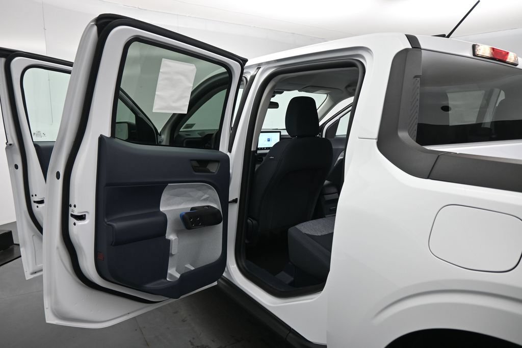 New 2026 Ford Maverick XLT FWD image 17