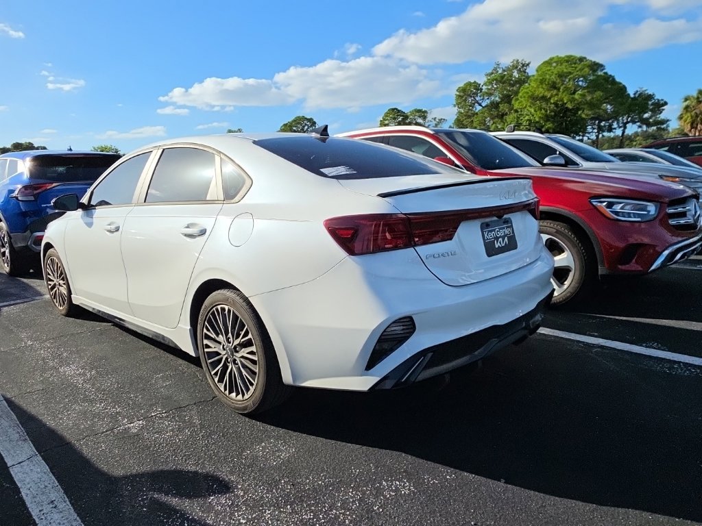 Certified 2023 Kia Forte GT-Line FWD image 12