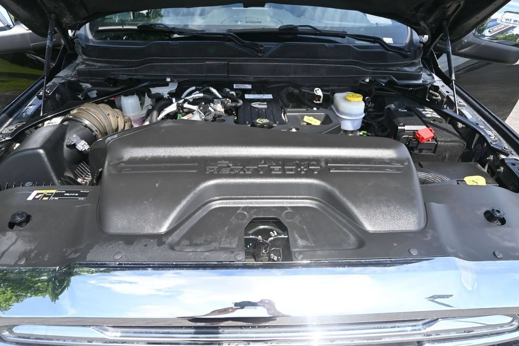 Used 2025 RAM 2500 Laramie AWD/4WD image 51