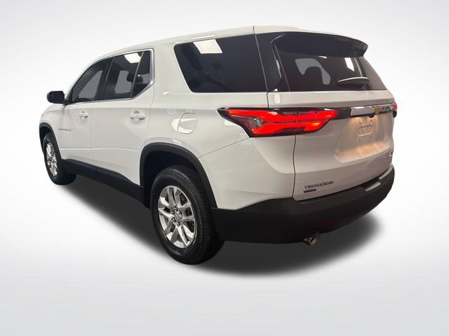 Used 2024 Chevrolet Traverse LS FWD image 3
