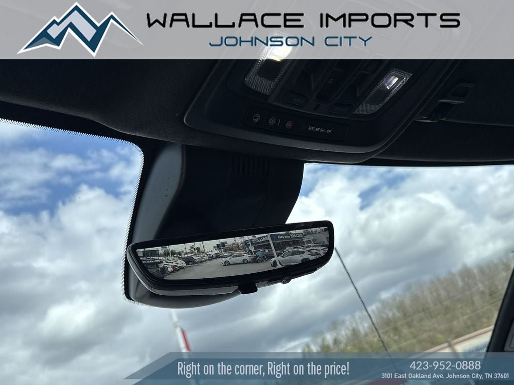 Used 2025 GMC Sierra 2500 Denali Ultimate AWD/4WD image 17