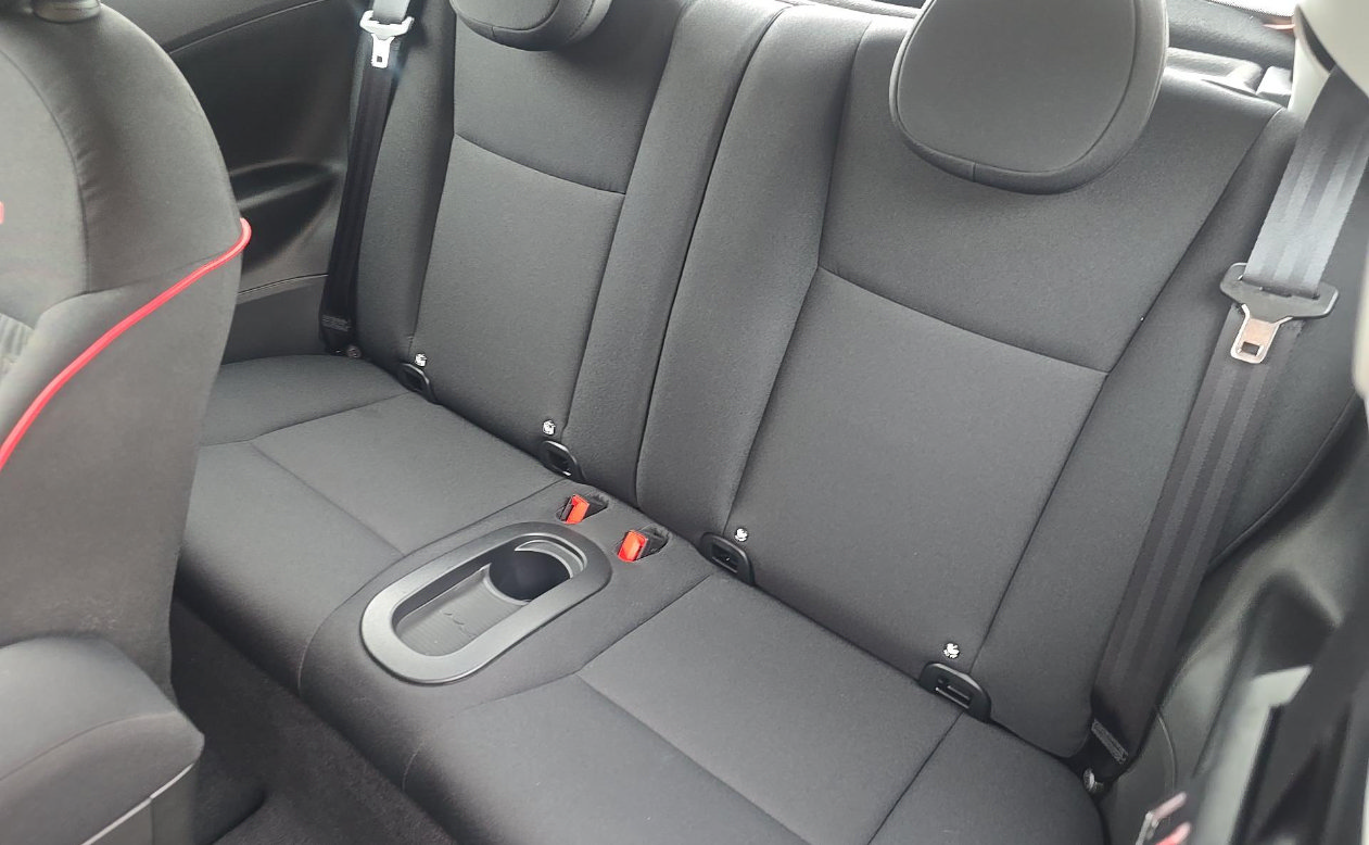 Used 2024 FIAT 500 e (RED) FWD image 5