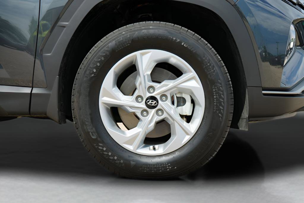Certified 2024 Hyundai Tucson SE AWD/4WD image 9