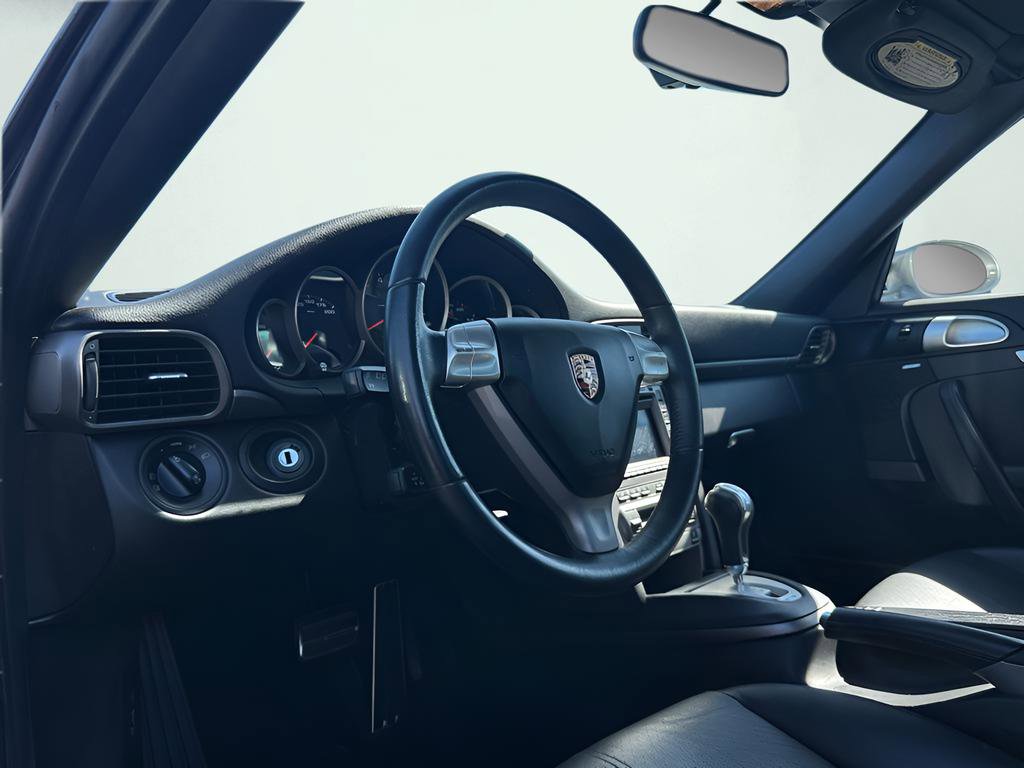 Used 2006 Porsche 911 Carrera image 2