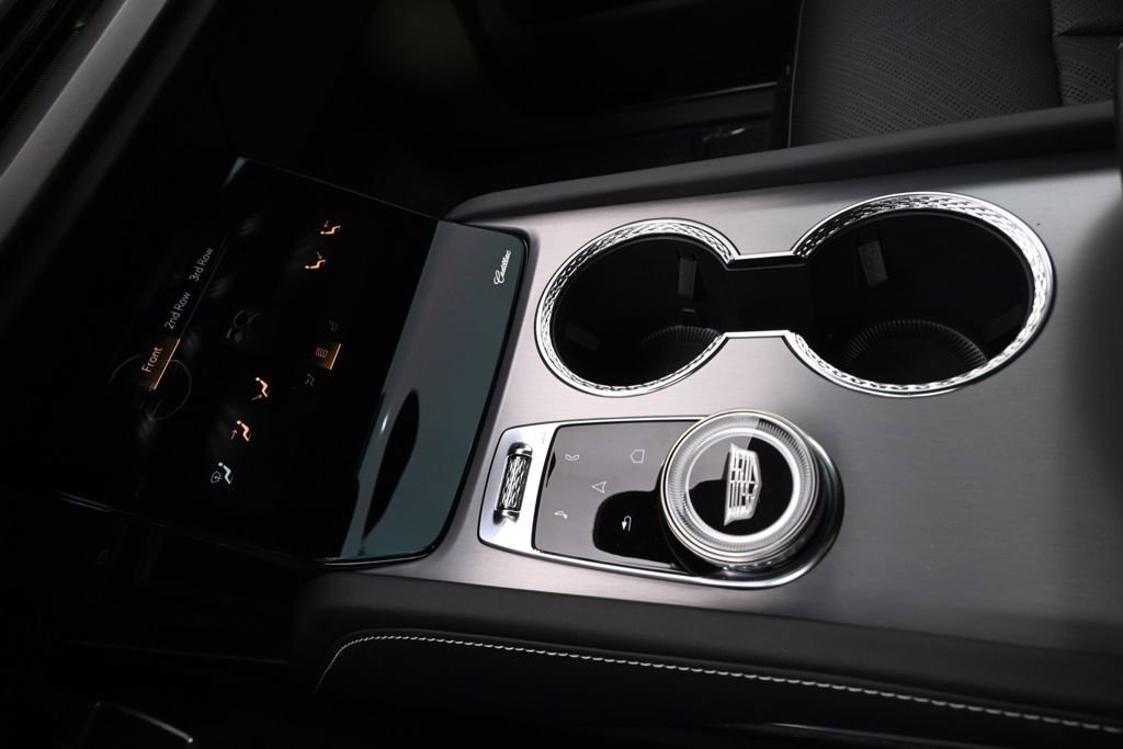 New 2026 Cadillac Vistiq Platinum w/ LPO, Floor Liner Package image 30