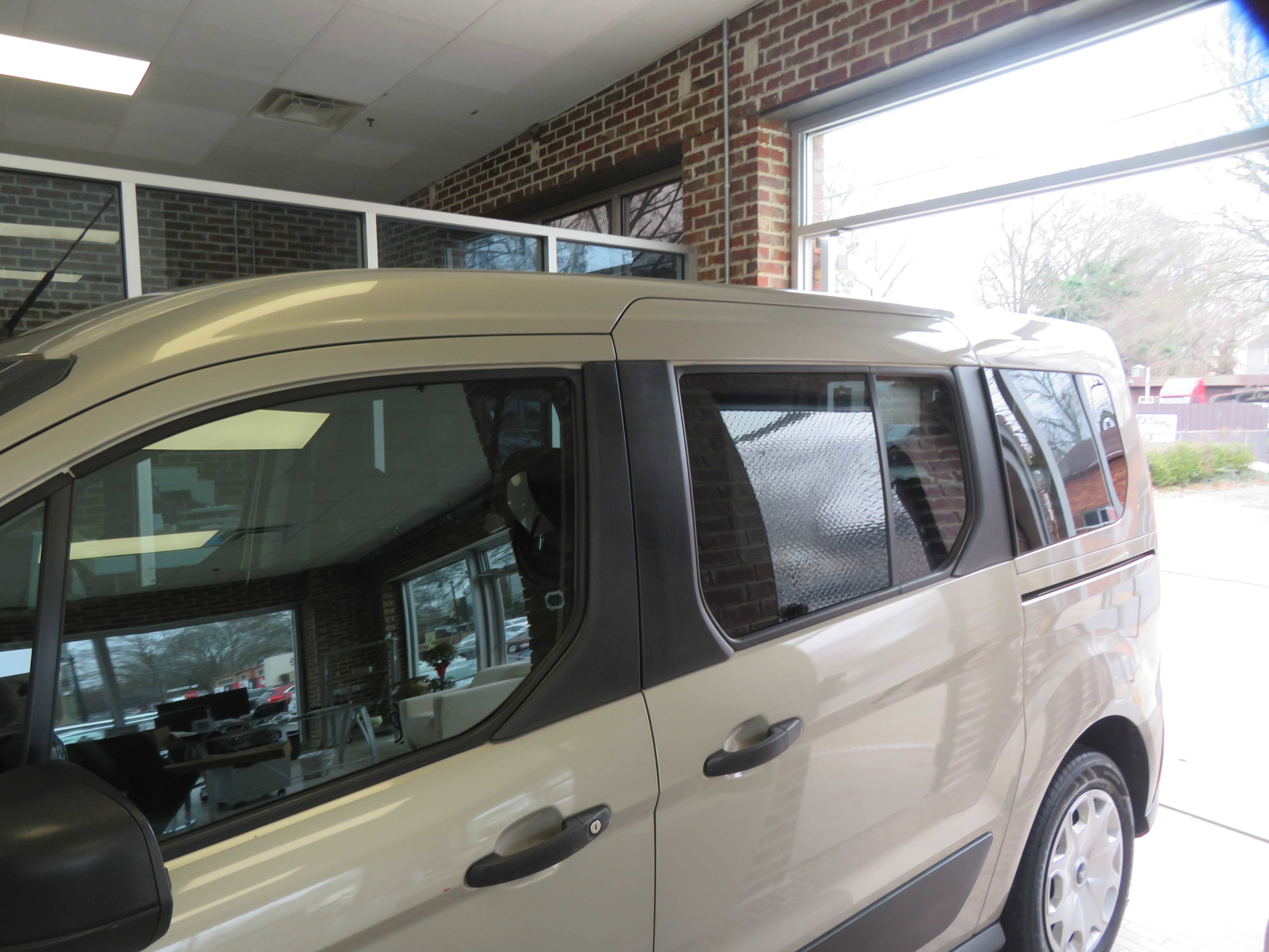 Used 2016 Ford Transit Connect XL image 61