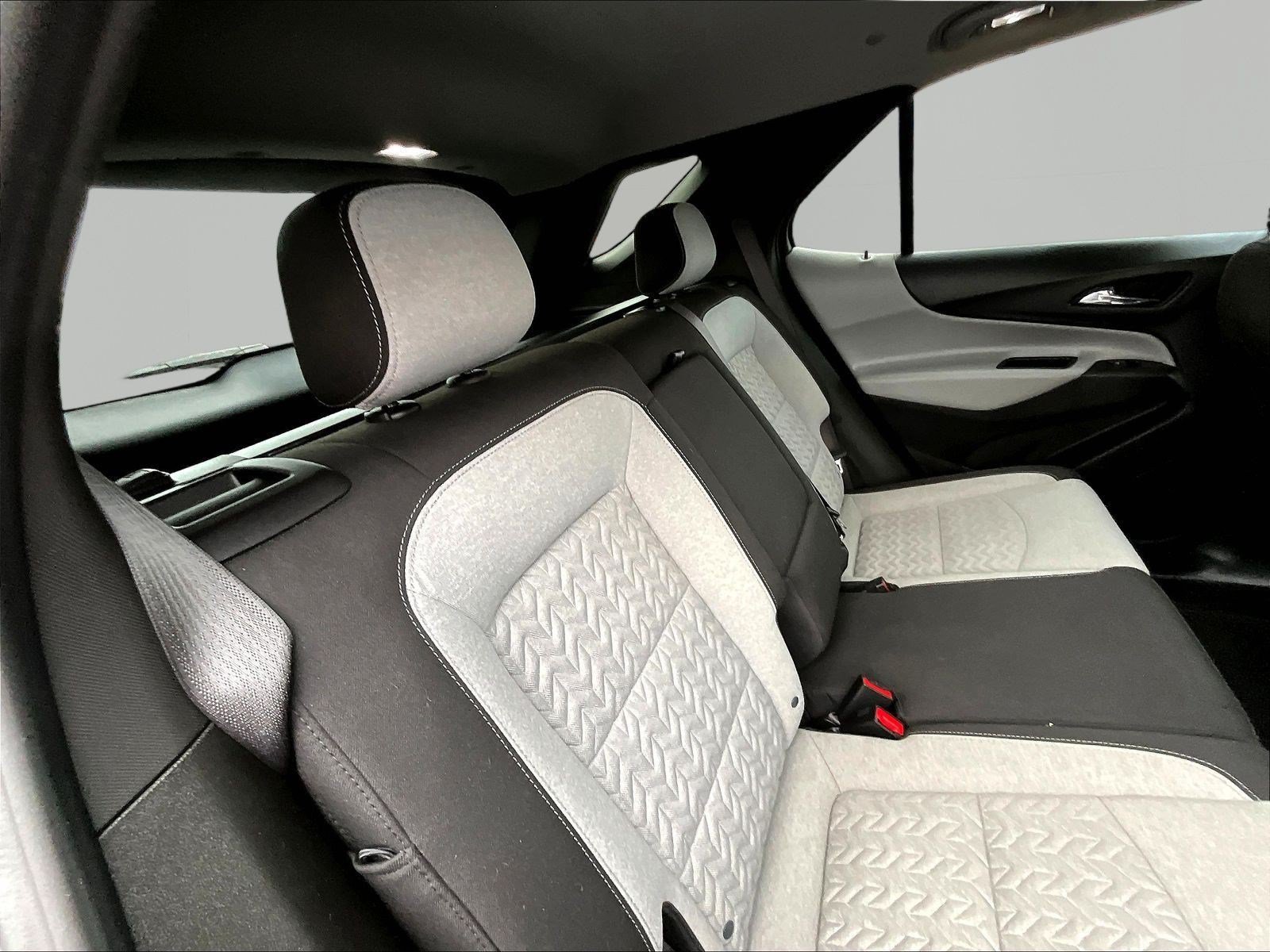 Used 2022 Chevrolet Equinox LT FWD image 25