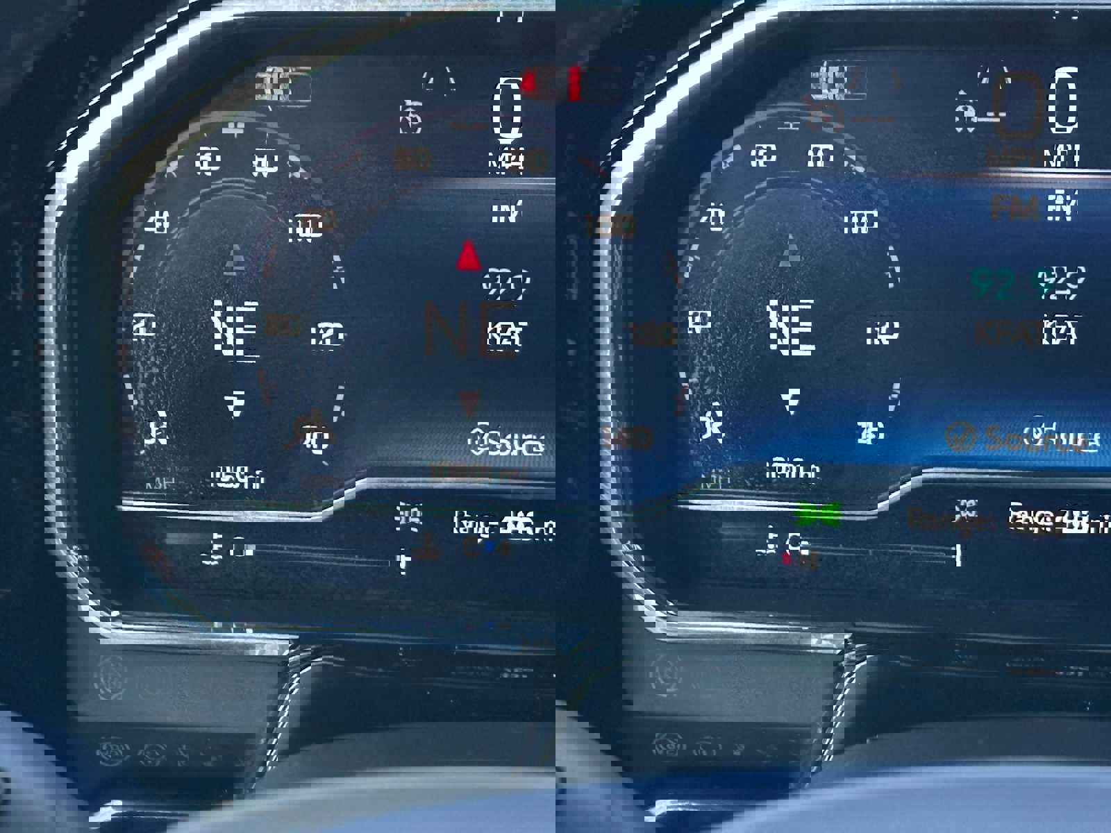 Used 2025 Chevrolet Silverado 1500 LTZ w/ LTZ Premium Package image 25