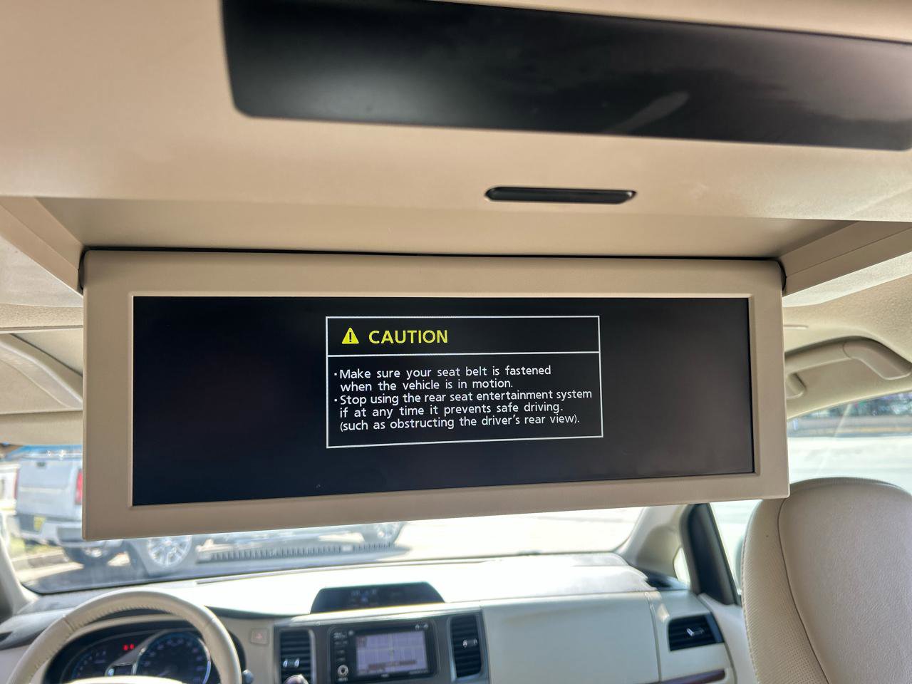 Used 2014 Toyota Sienna XLE w/ Entertainment Package FWD image 13