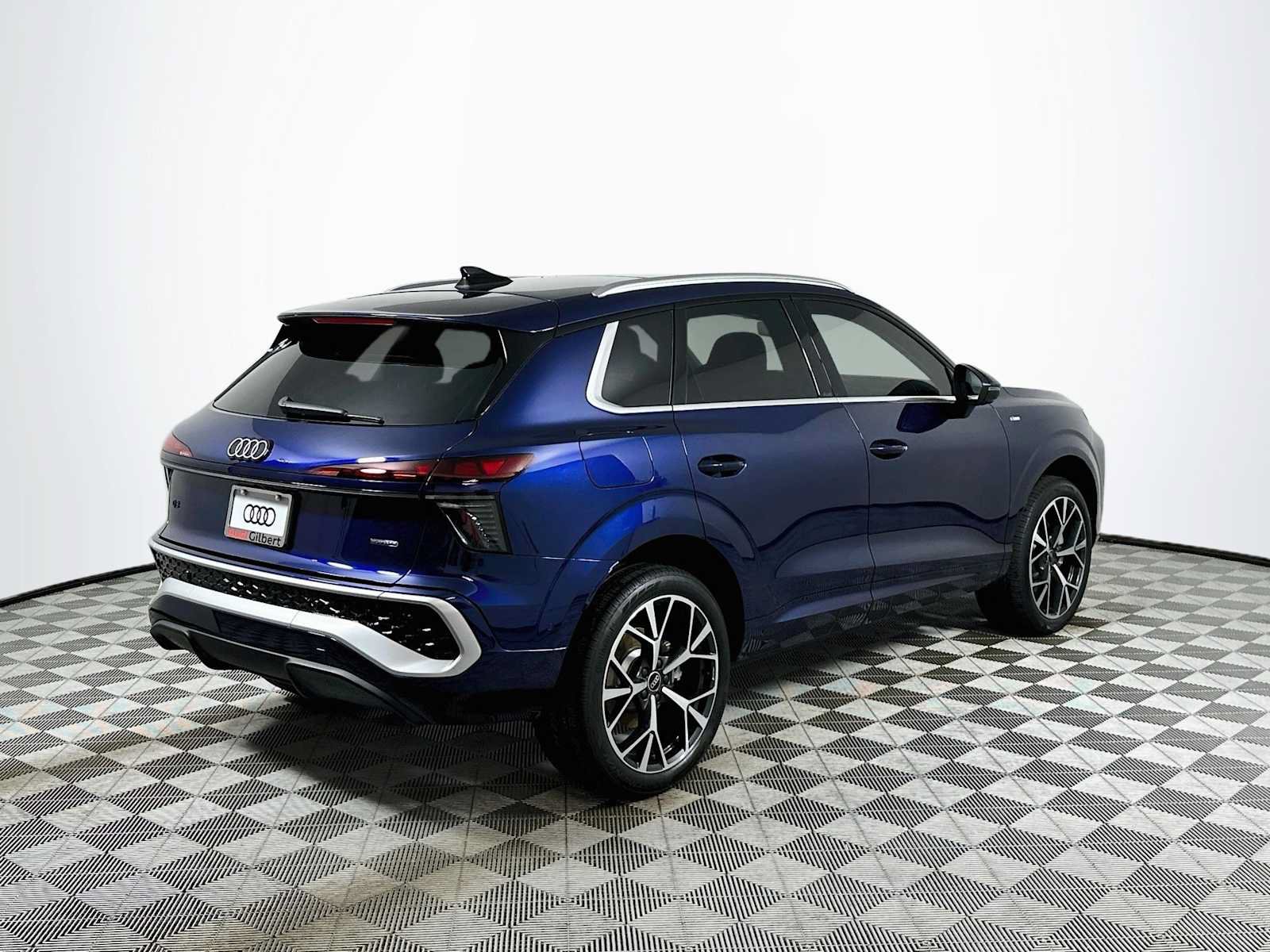 New 2026 Audi Q3 quattro 2.0T AWD/4WD image 7