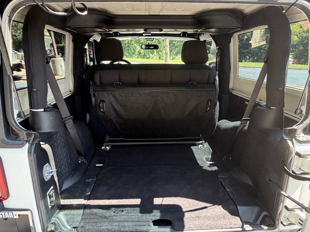 Used 2017 Jeep Wrangler Sport w/ Trailer Tow Group AWD/4WD image 30