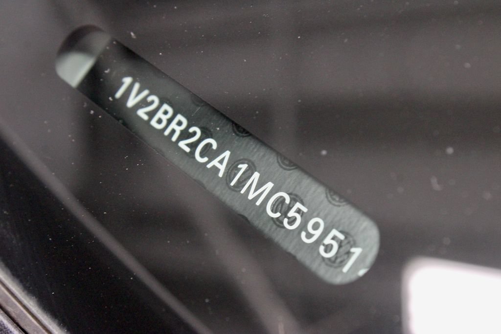 Used 2021 Volkswagen Atlas SEL AWD/4WD image 34