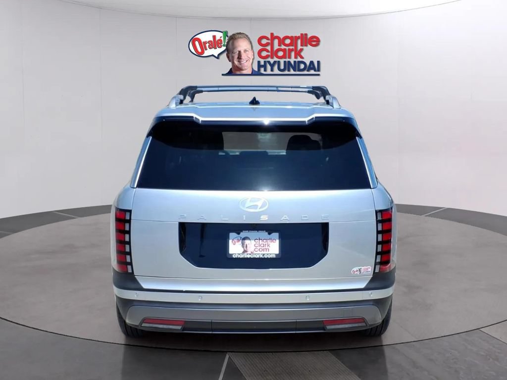 New 2026 Hyundai Palisade SEL FWD image 4