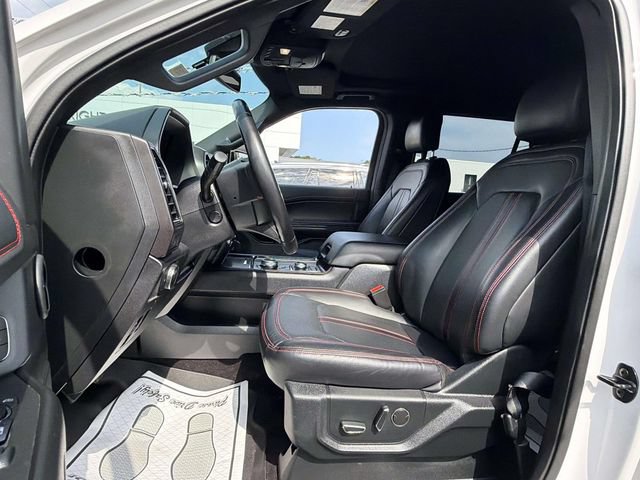 Used 2019 Ford Expedition Limited w/ Equipment Group 303A AWD/4WD image 8