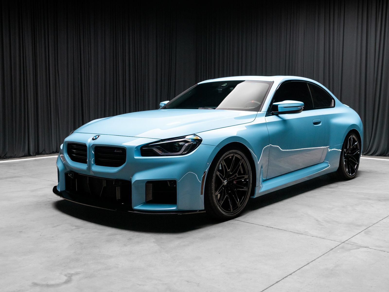 Used 2025 BMW M2 w/ Lighting Package RWD image 20