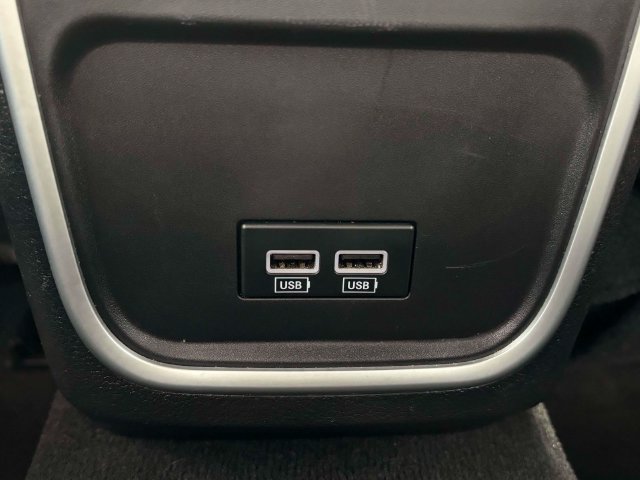 Used 2023 Dodge Charger SXT AWD/4WD image 29