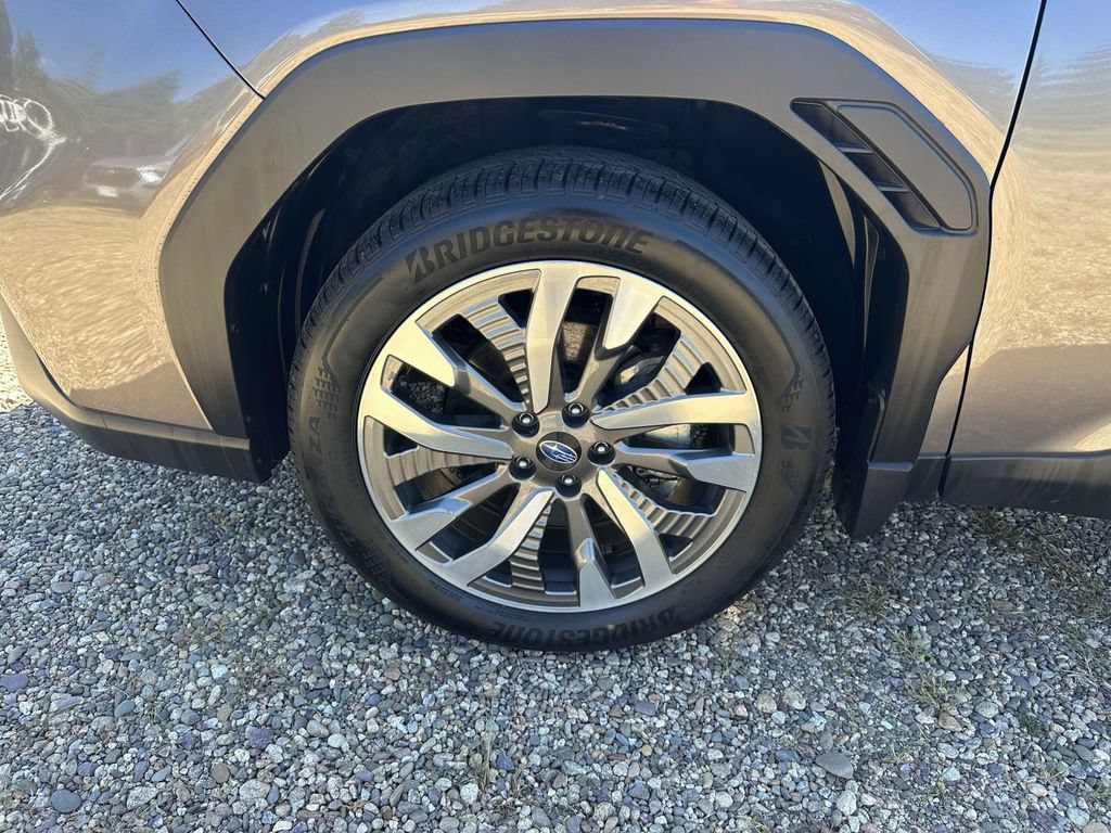 Certified 2025 Subaru Forester Touring w/ Touring Package AWD/4WD image 6