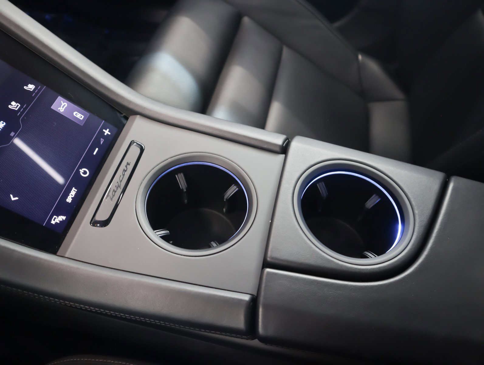 Certified 2024 Porsche Taycan image 15