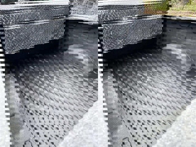 Used 2024 Chevrolet Silverado 2500 LT image 14