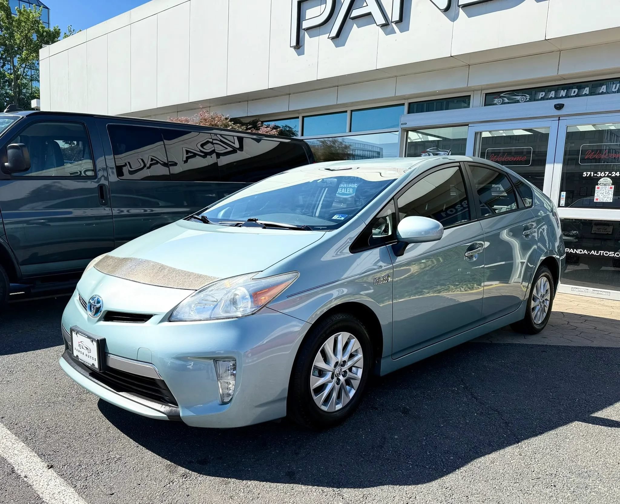 Used 2013 Toyota Prius Prime Plug-In Hybrid FWD image 3