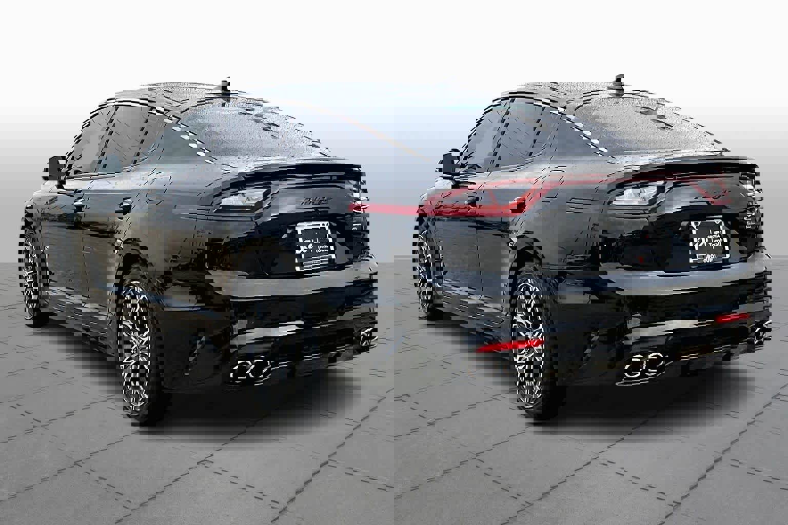 Used 2020 Kia Stinger GT-Line image 11