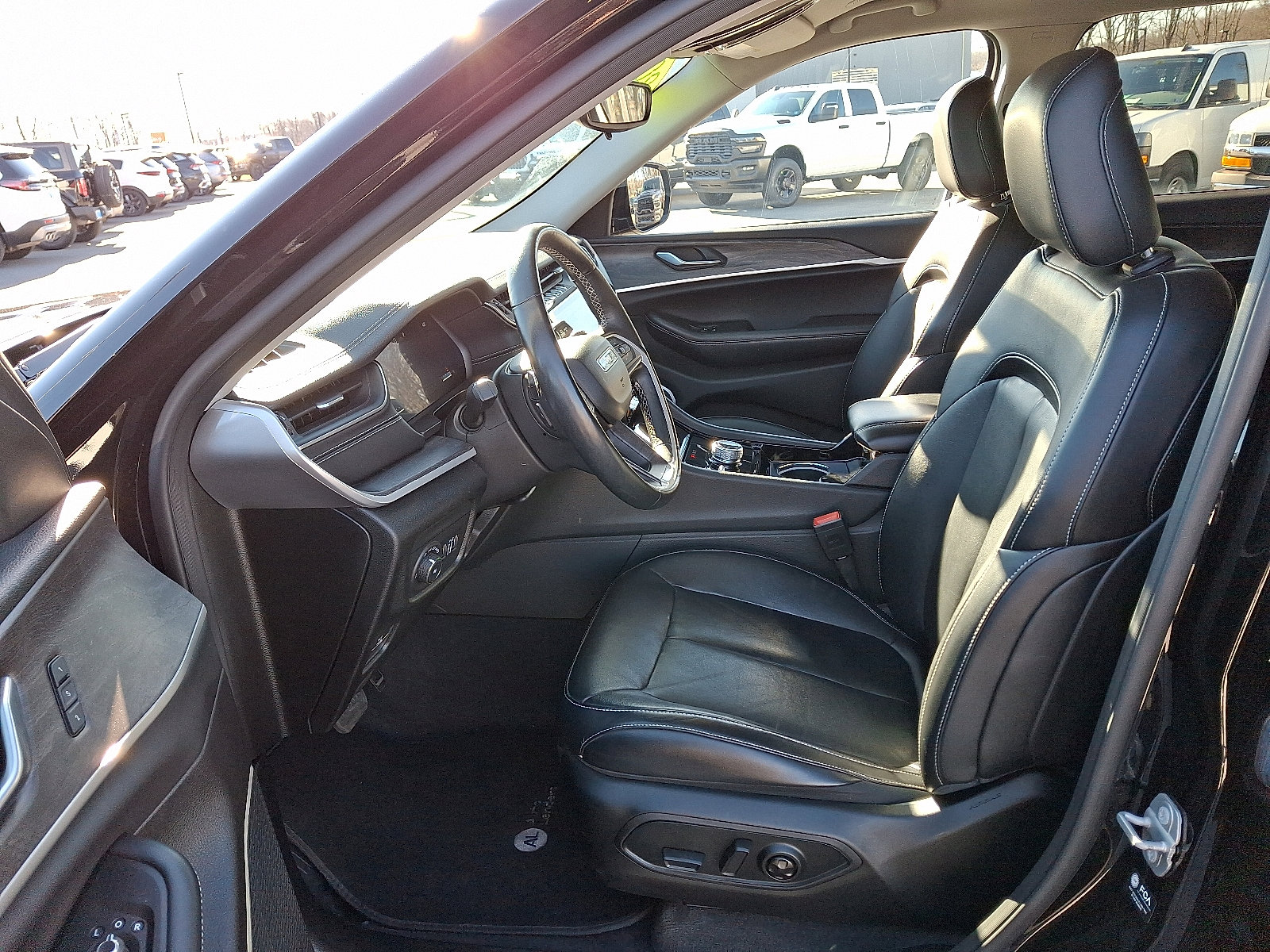 Used 2021 Jeep Grand Cherokee L Limited image 14