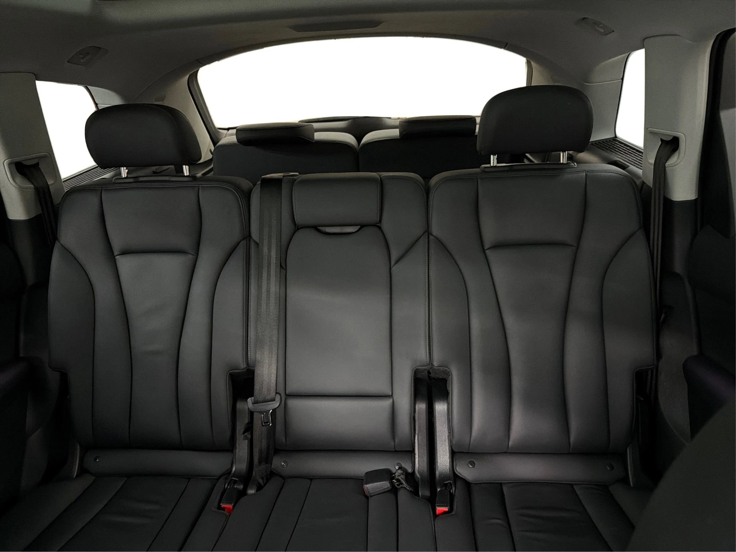 Used 2022 Audi Q7 3.0T Premium image 39