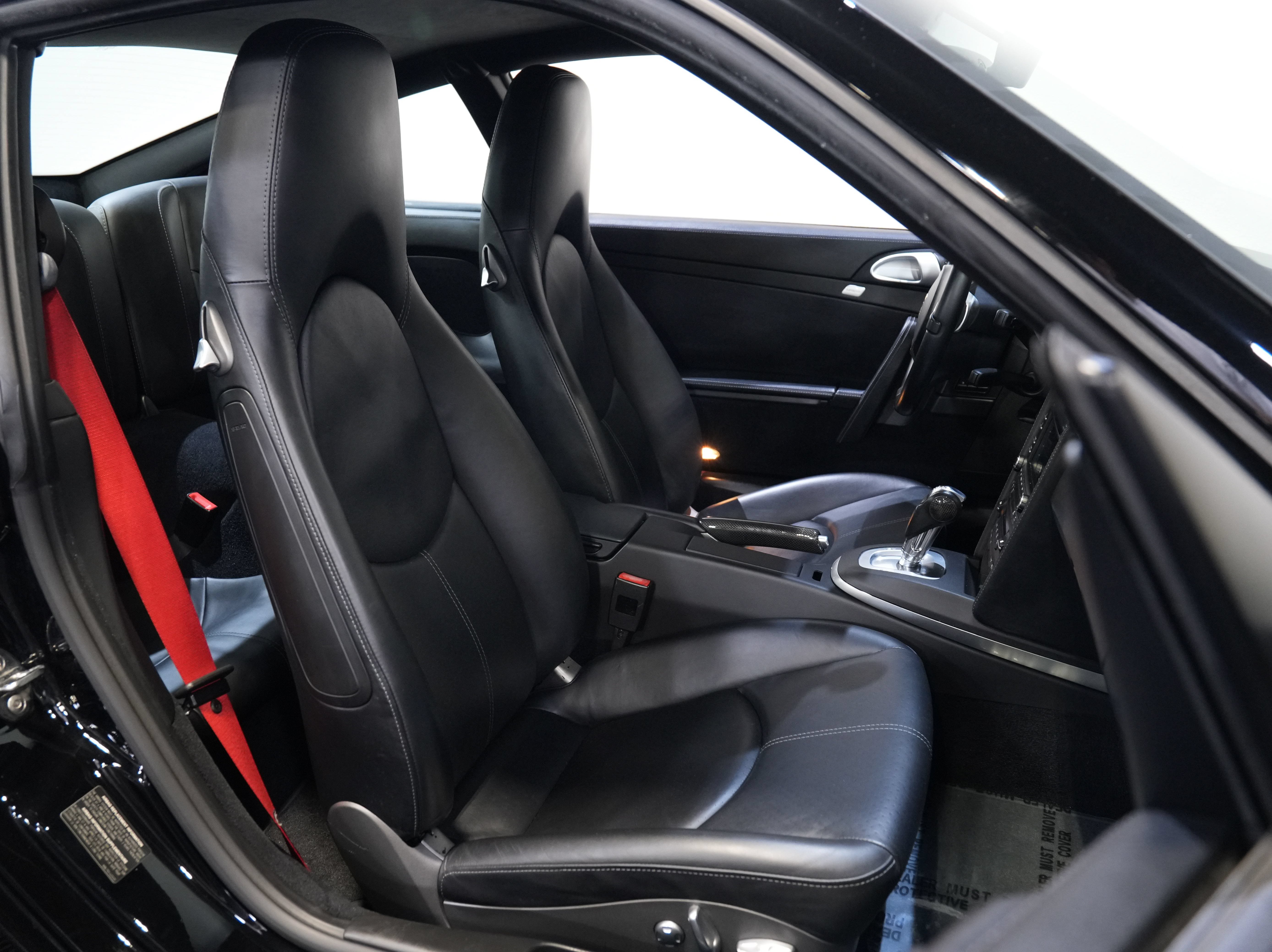 Used 2013 Porsche 911 4 Coupe AWD/4WD image 28